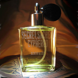 Secret, Sacred, Cyphered – интригующая новинка от Scent by Alexis