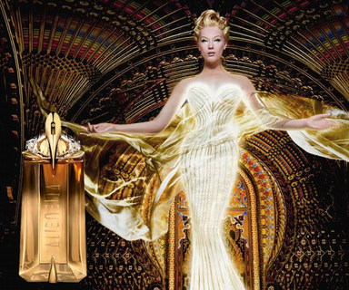 Alien Oud Majestueux – идеальная роскошь от Thierry Mugler