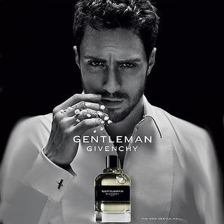 Gentleman Givenchy 2017 – новая интерпретация классики от Givenchy